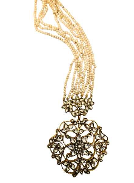 Kundan white pendant necklace