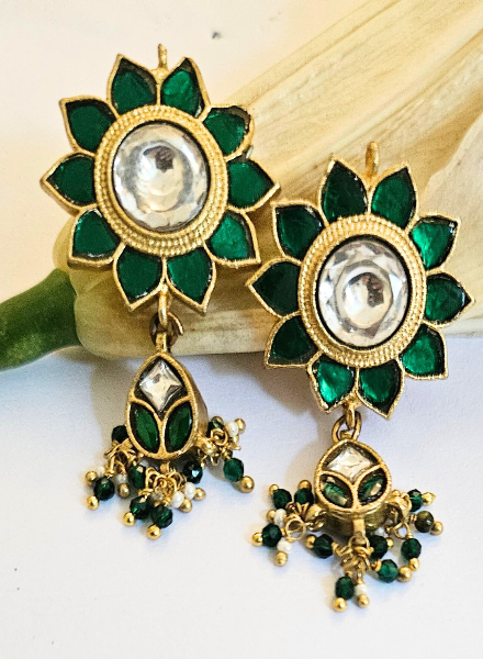 Green kundan flower earrings