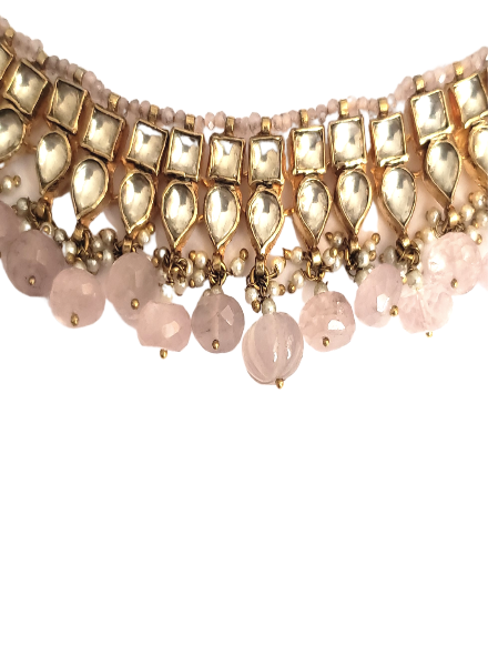 Kundan choker with rose quartz Earring