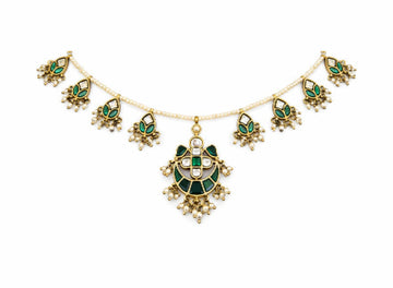 Gold and green jewelry set 