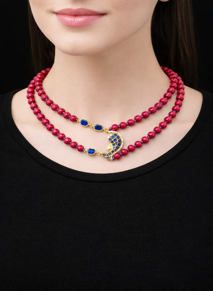 Minimalistic Coral fish necklace