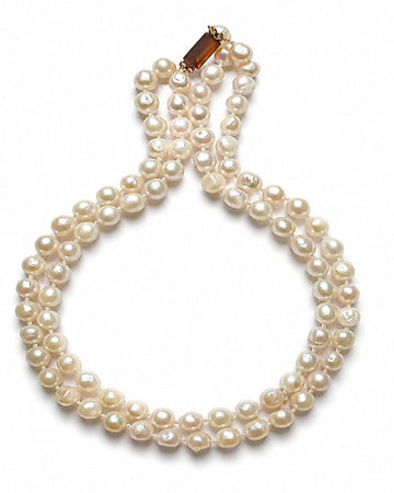 Double white pearl string