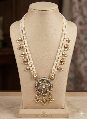 Pearl kundan necklace