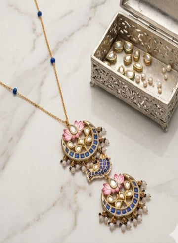 Lotus chain pendant