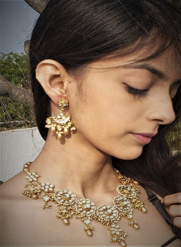Kundan Necklace Earring with gold pearl