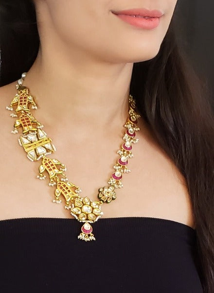 Kundan fish necklace