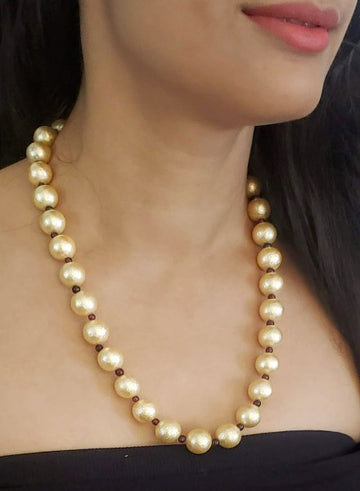 Pearl ruby string