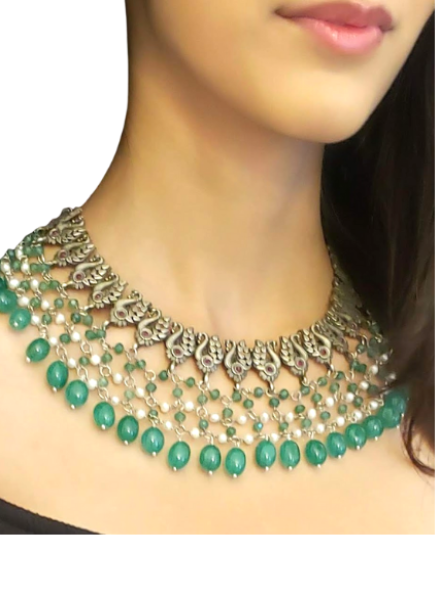 Silver tone necklace with jade drops